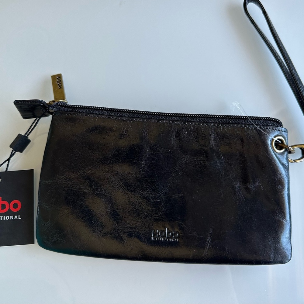 Hobo International Darcie Wristlet wallet New with tags